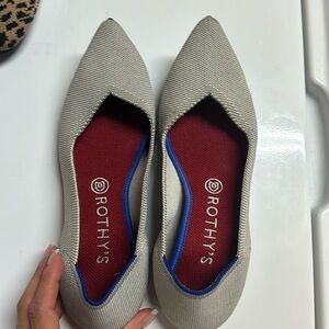 Rothy’s grey points! Worn, but good condition.  Size 9.5!